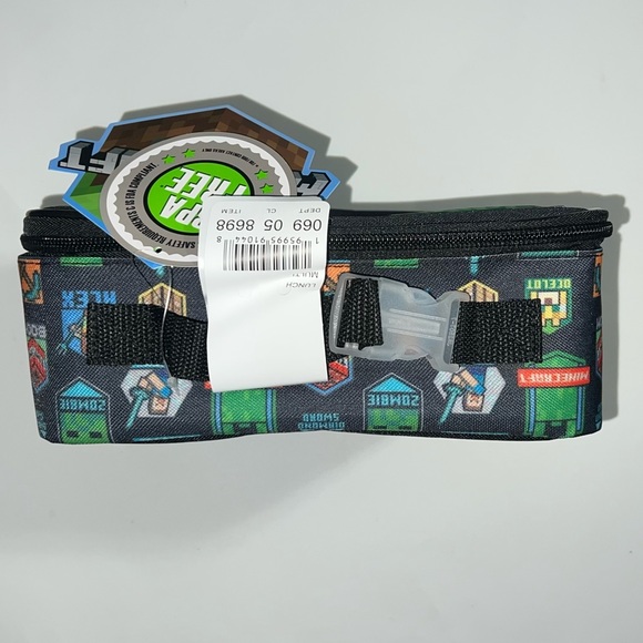 Minecraft Creeper & TNT Construction Kit Pe stoc numai cu 53 Lei